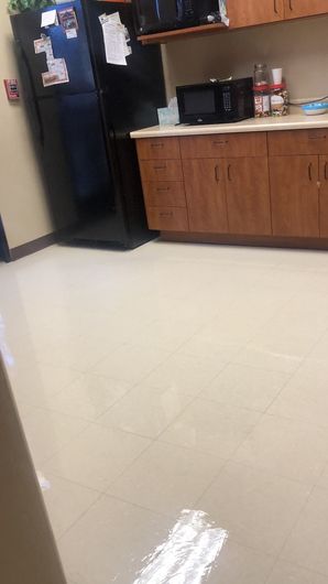 Before & After Floor Cleaning in Chandler, AZ (2)