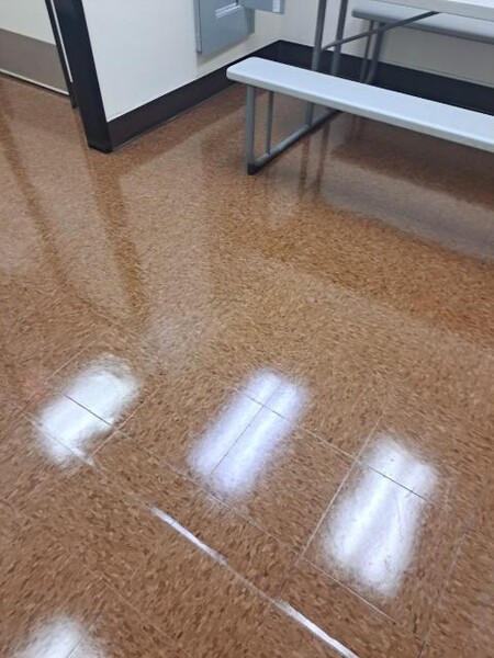 Before & After Commercial Floor Striping & Waxing in Buckeye, AZ (3)